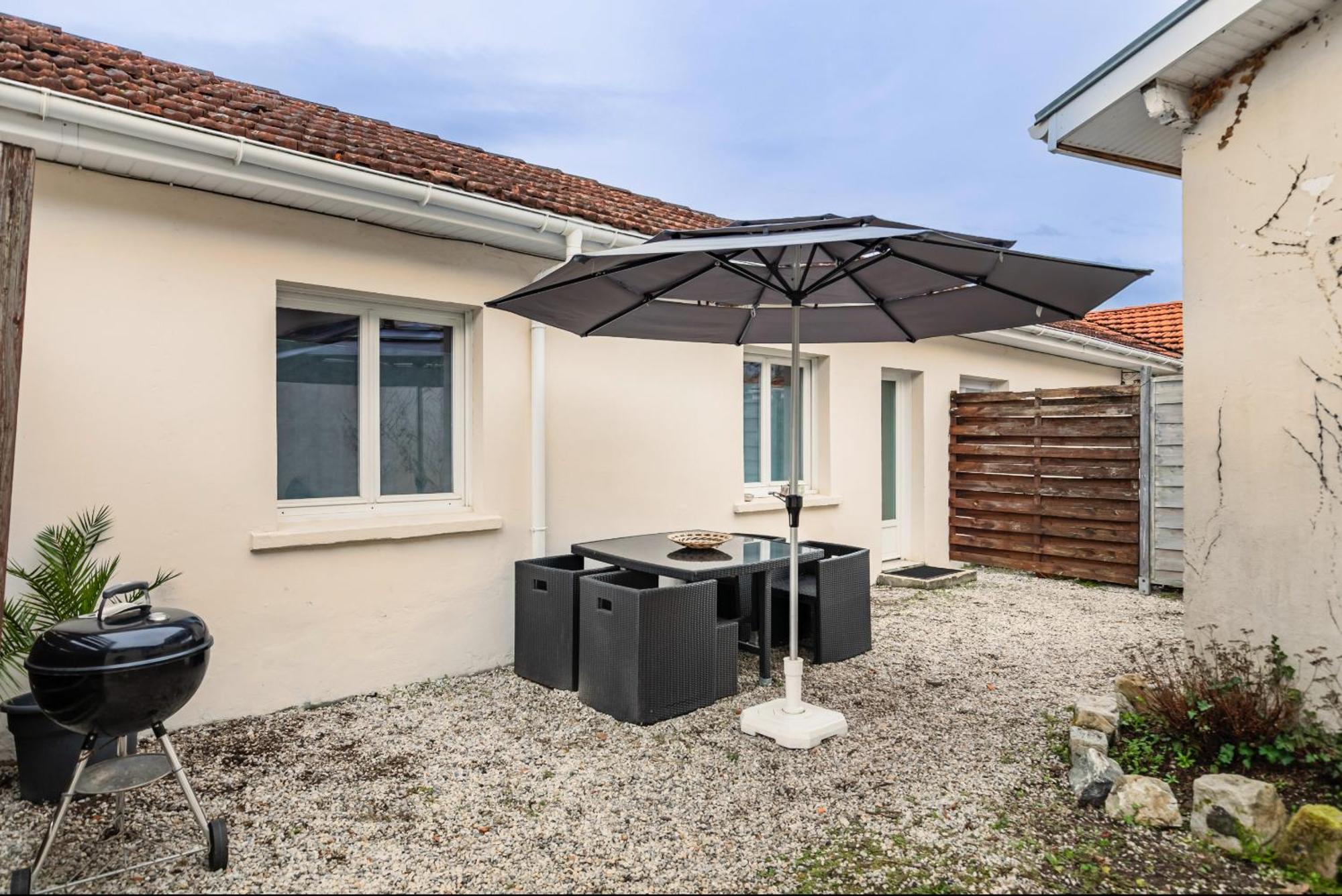 הוילה Maisonnette Jardin Merignac מראה חיצוני תמונה